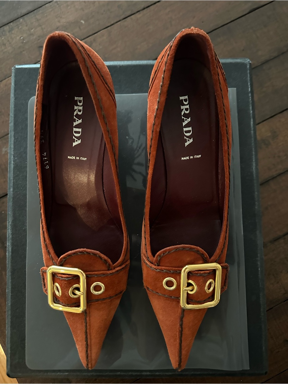 Prada Suede Kitty Heels - Picture 4 of 14